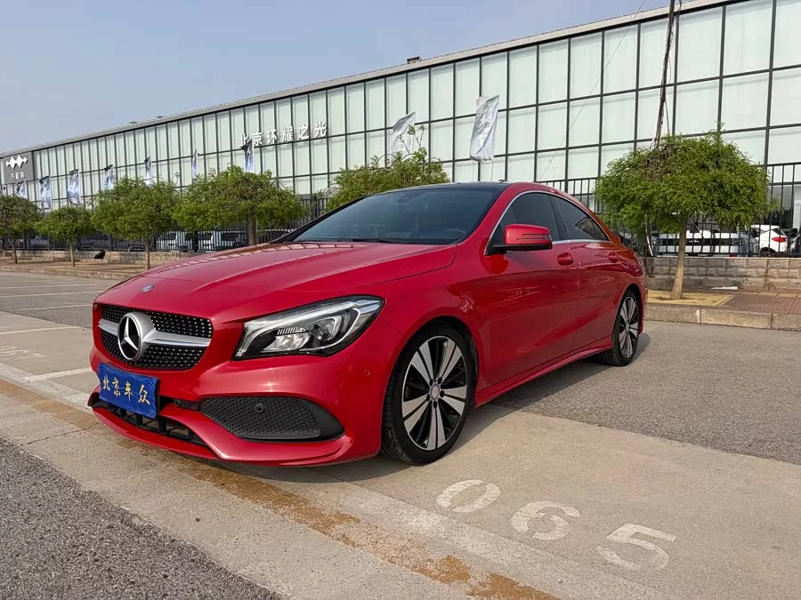 Mercedes-Benz CLA
