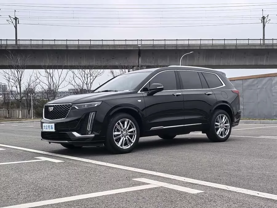 Cadillac XT6