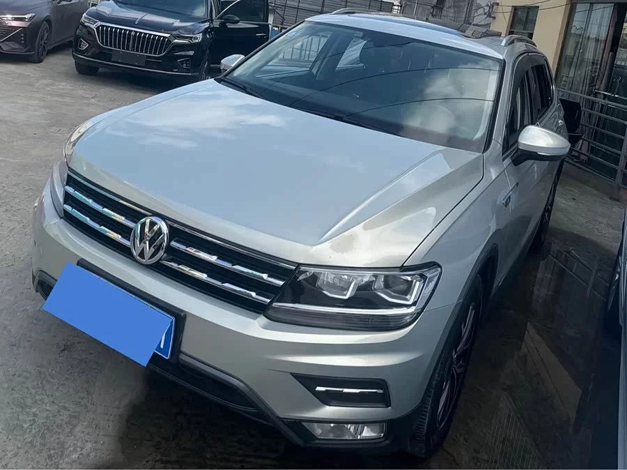 Volkswagen Tiguan L