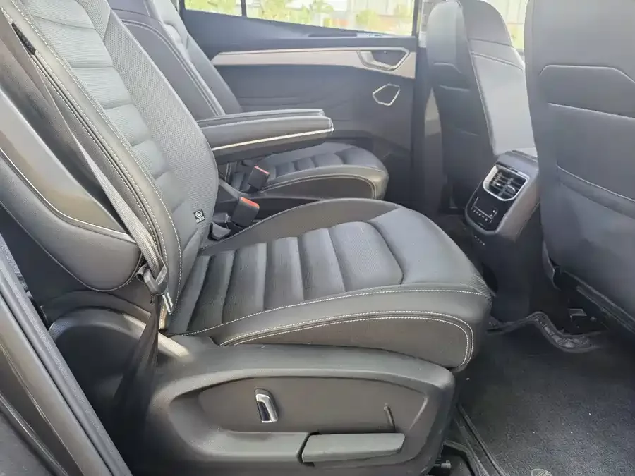 Volkswagen Talagon