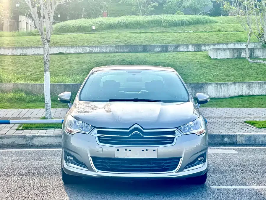 Citroën C4L