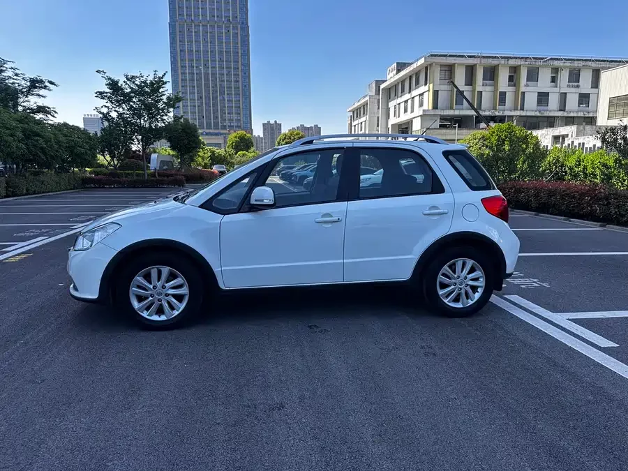 Suzuki SX4