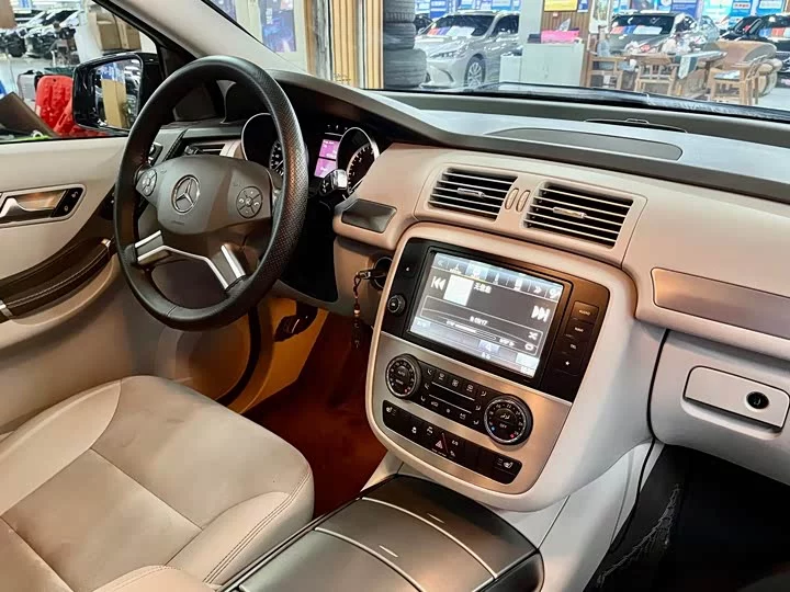 Mercedes-Benz R-rated