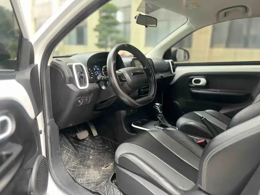 Roewe CLEVER