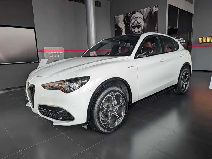 alfa romeo Stelvio