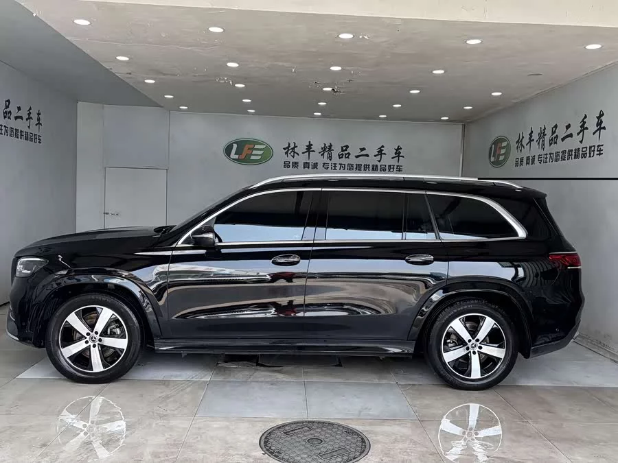 Mercedes Benz GLS