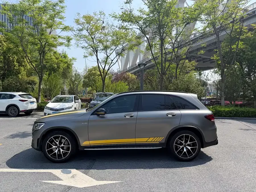 Mercedes Benz GLC AMG