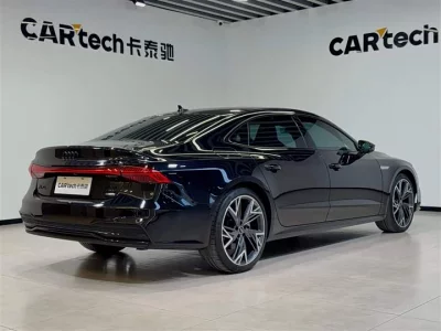 Audi A7L