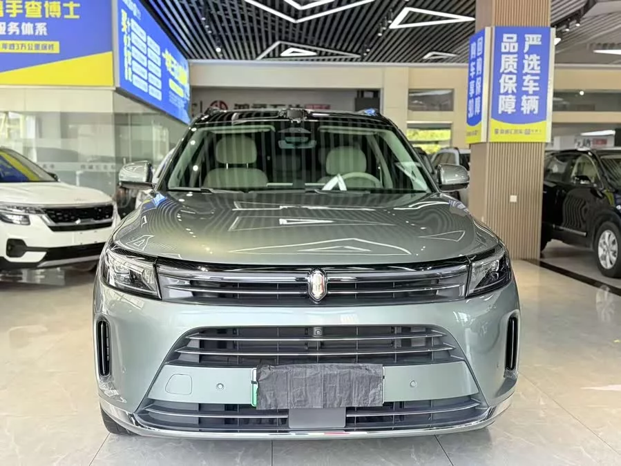 AITO Wenjie M7