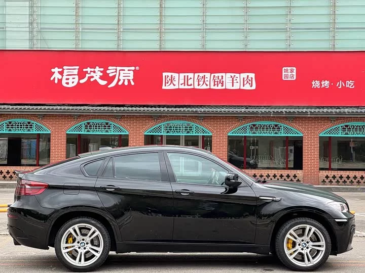 BMW X6 M