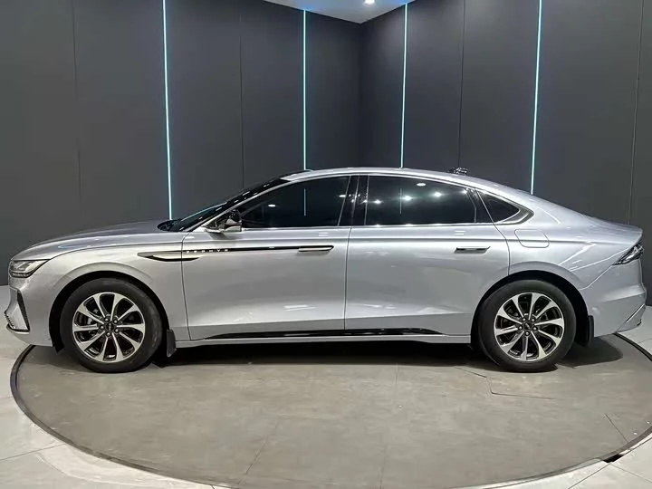 Lincoln Z