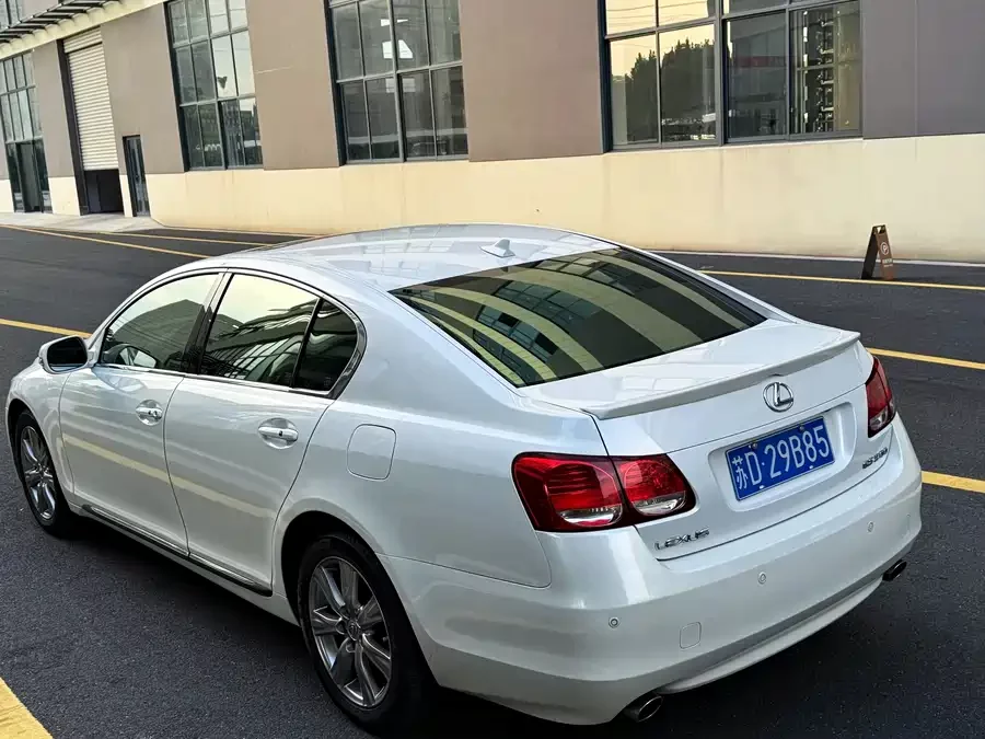 Lexus GS
