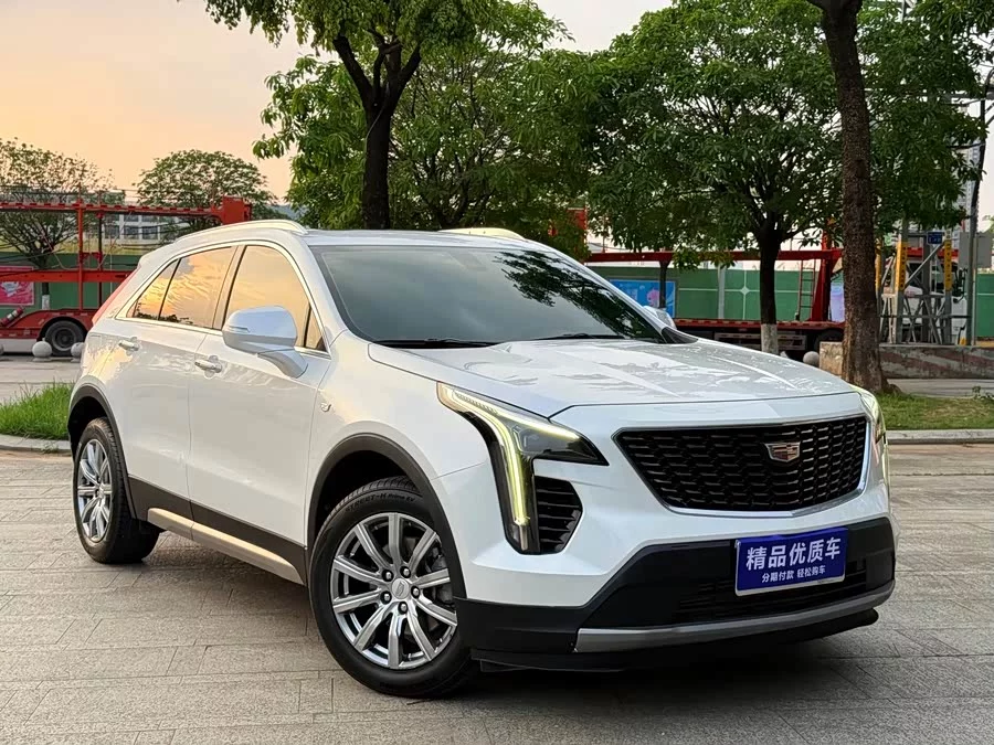 Cadillac XT4