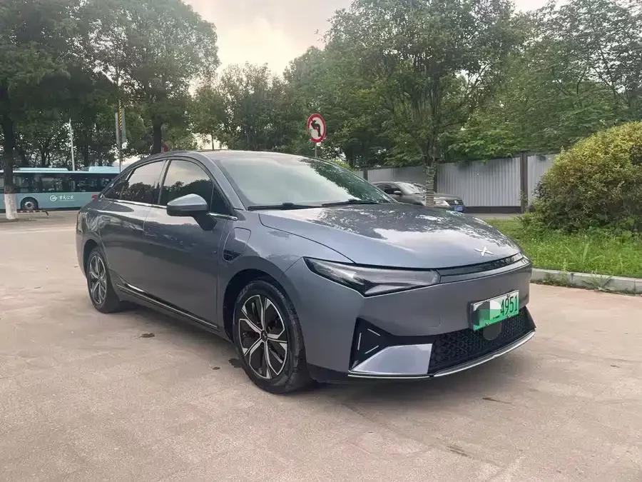 Xpeng P5