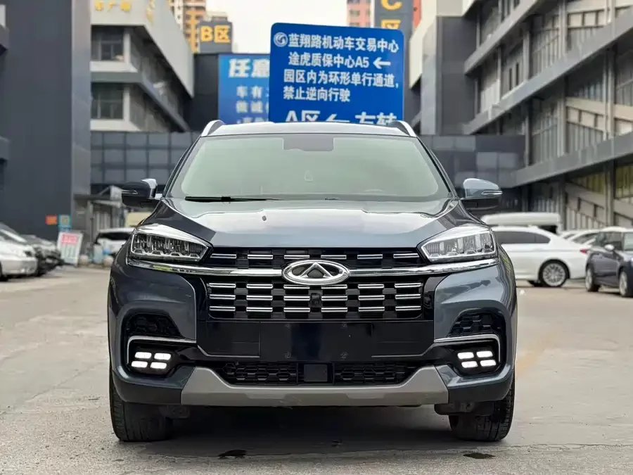 Chery Tiggo 8