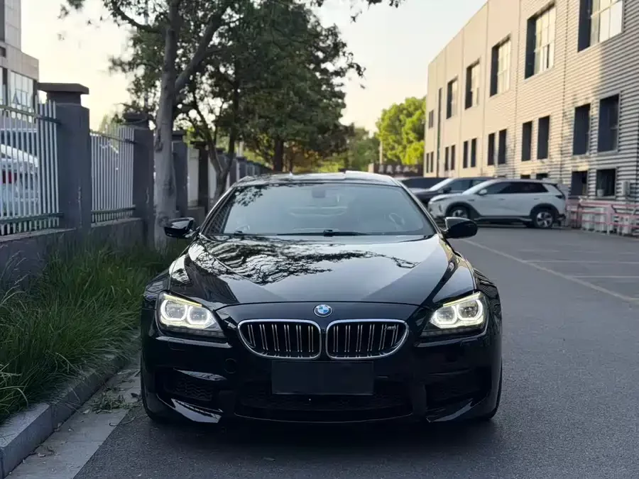 BMW M6
