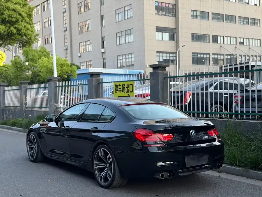 BMW M6