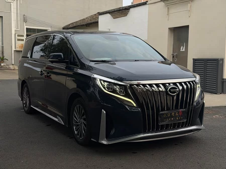 GAC Trumpchi M8