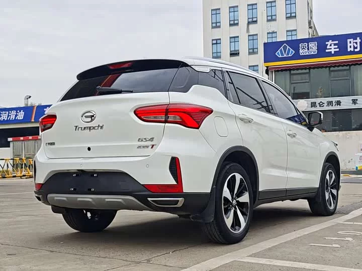 GAC Trumpchi GS4