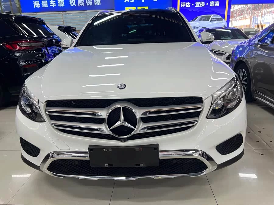 Mercedes Benz GLC