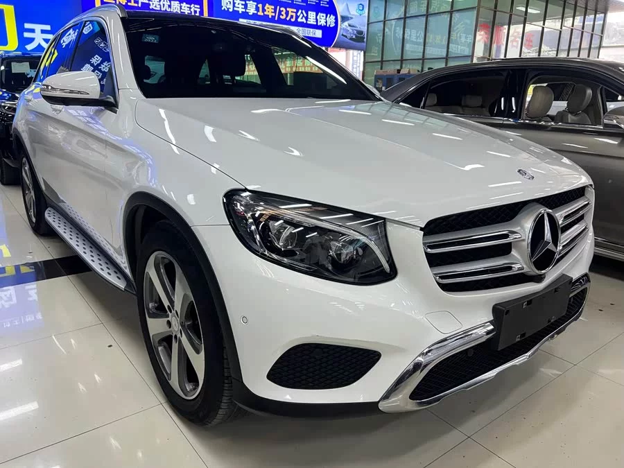 Mercedes Benz GLC