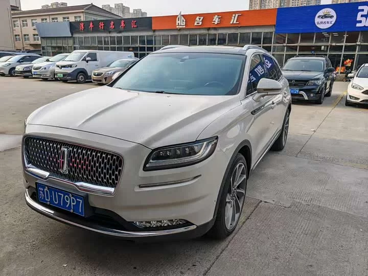 Lincoln navigator