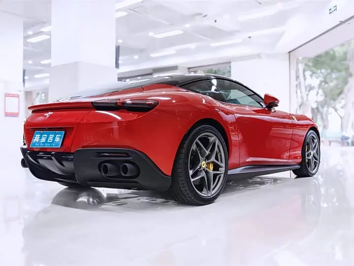 ferrari Roma