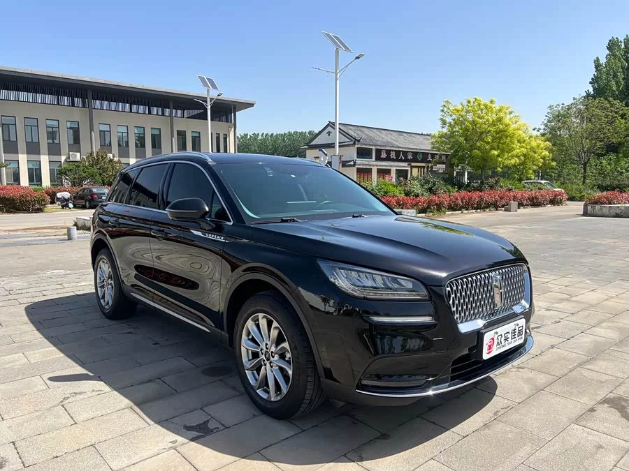 Lincoln Adventurer