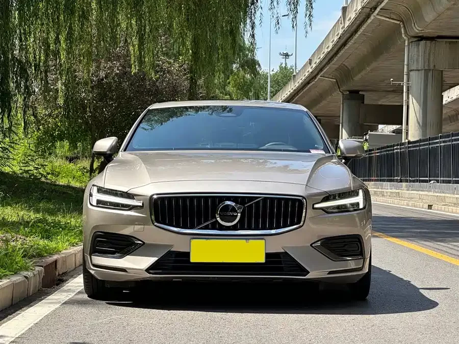 Volvo S60