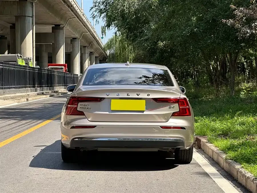 Volvo S60