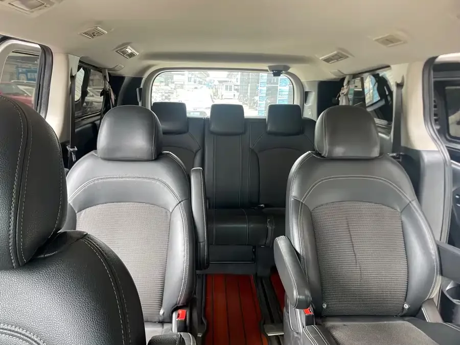 Maxus G10