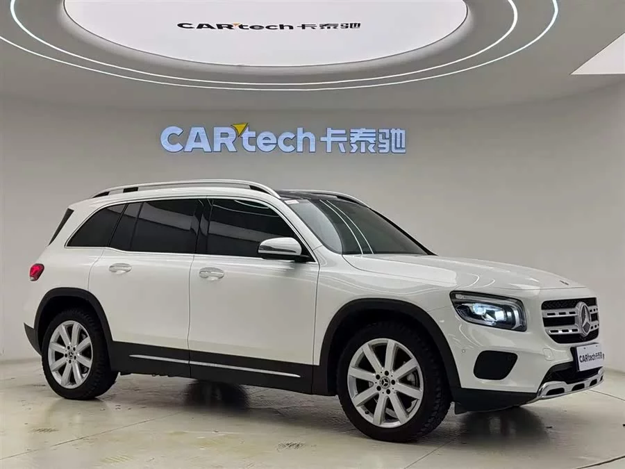 Mercedes Benz GLB