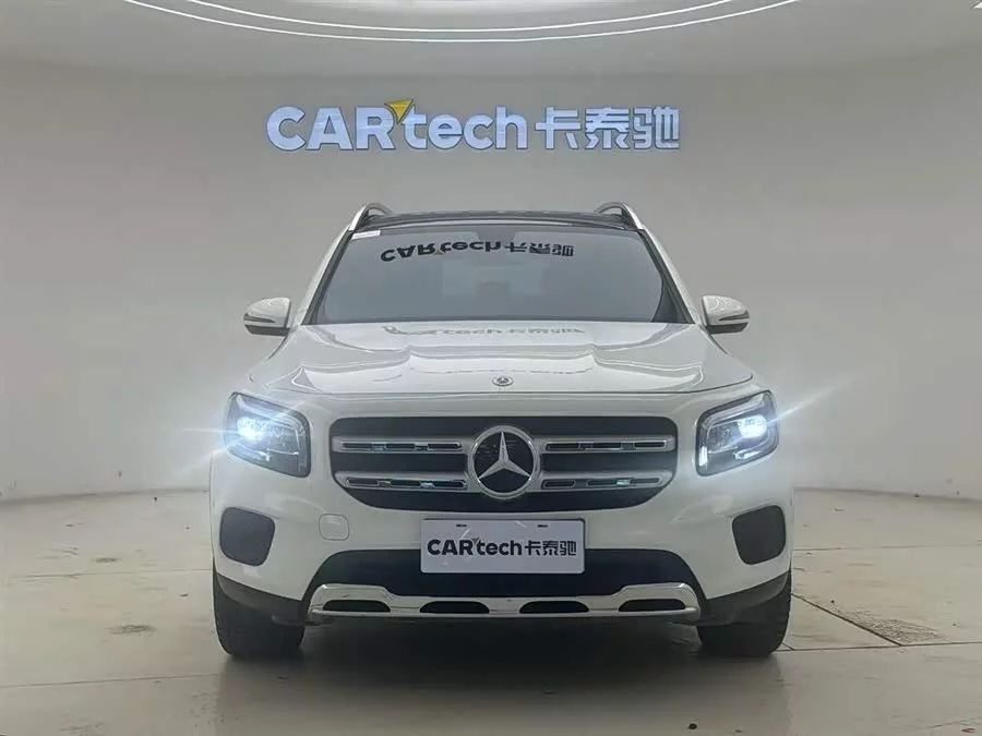 Mercedes Benz GLB
