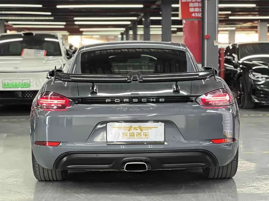 Porsche 718