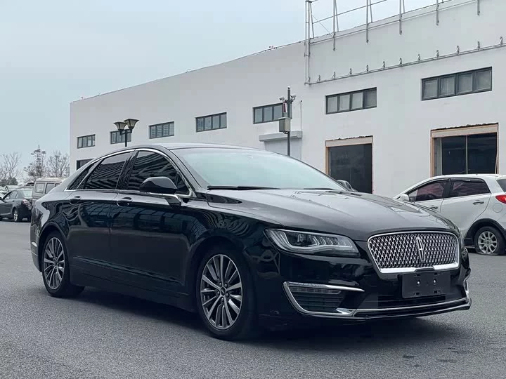 Lincoln MKZ