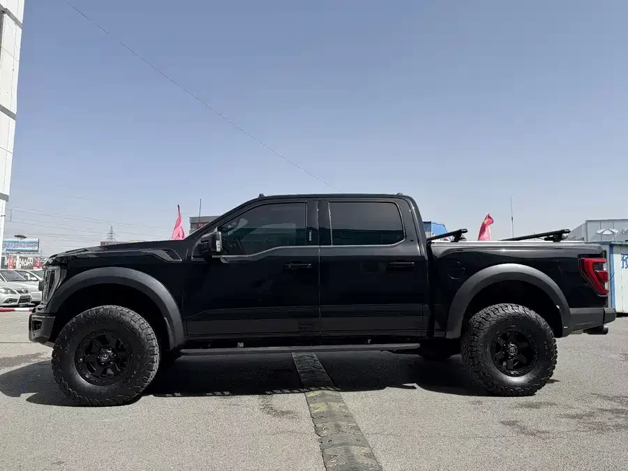 Ford F-150 Raptor