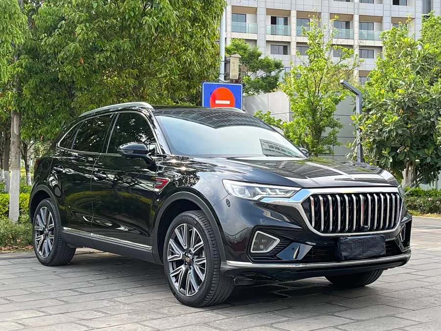 Hongqi HS5