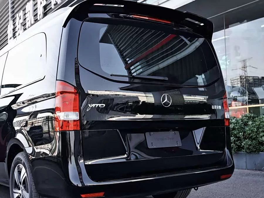 Mercedes Benz Vito
