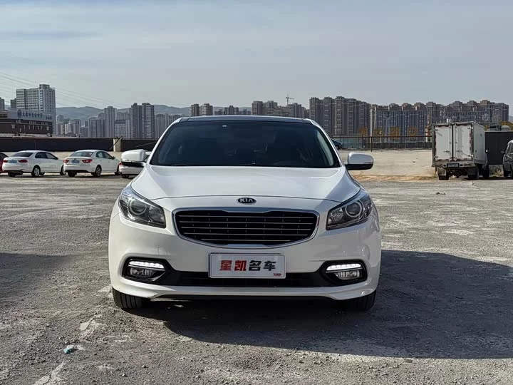 kia K4