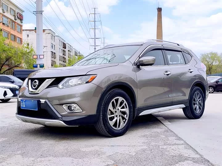 Nissan Qijun