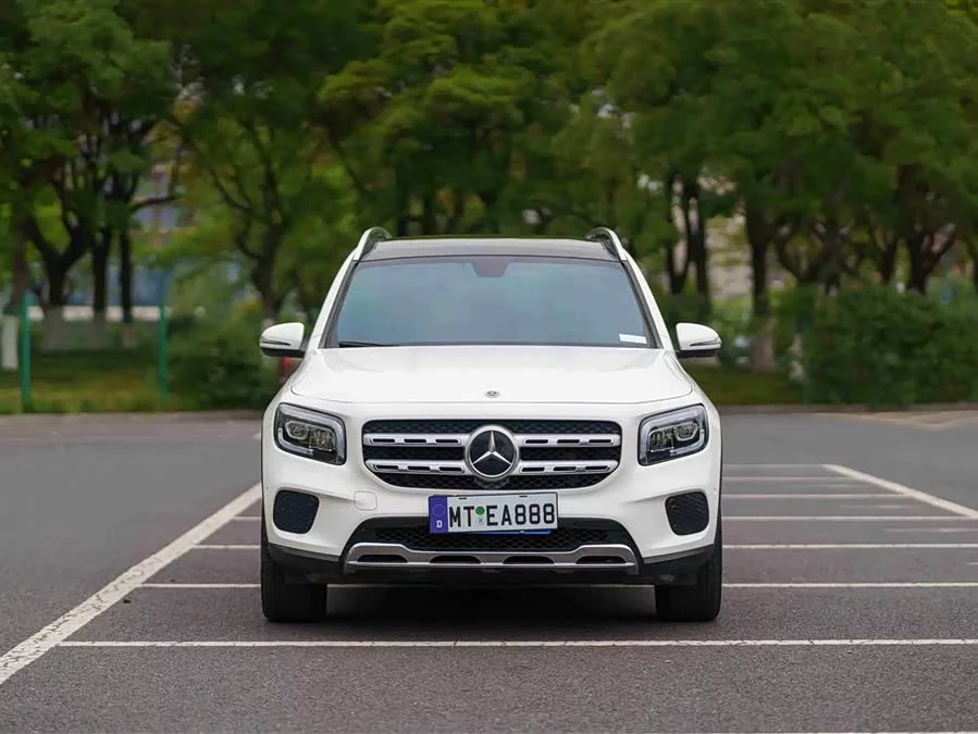 Mercedes Benz GLB