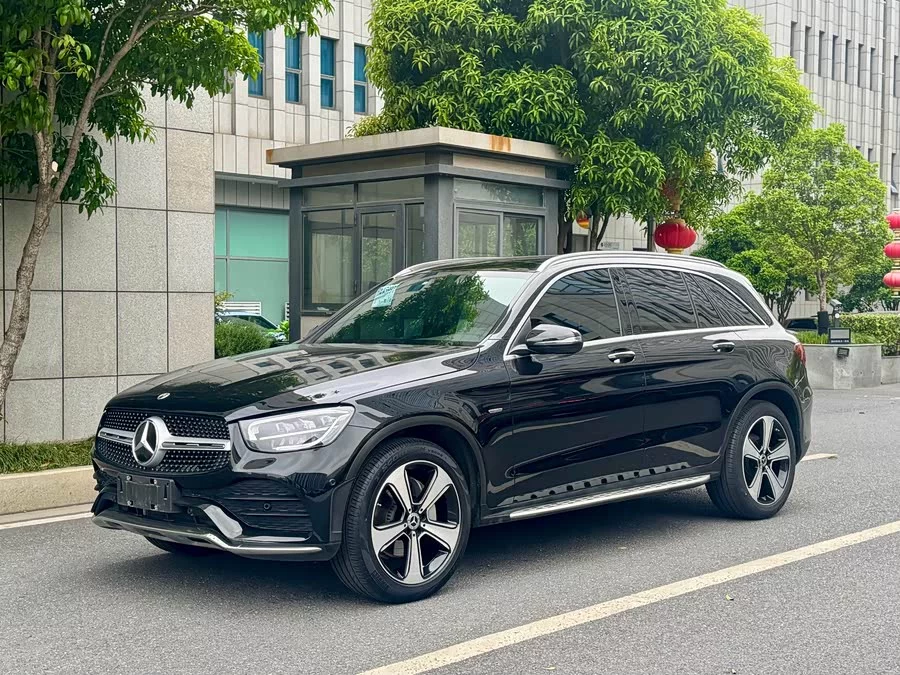 Mercedes Benz GLC