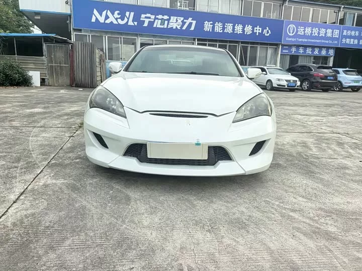 Hyundai Genesis-Coolpad