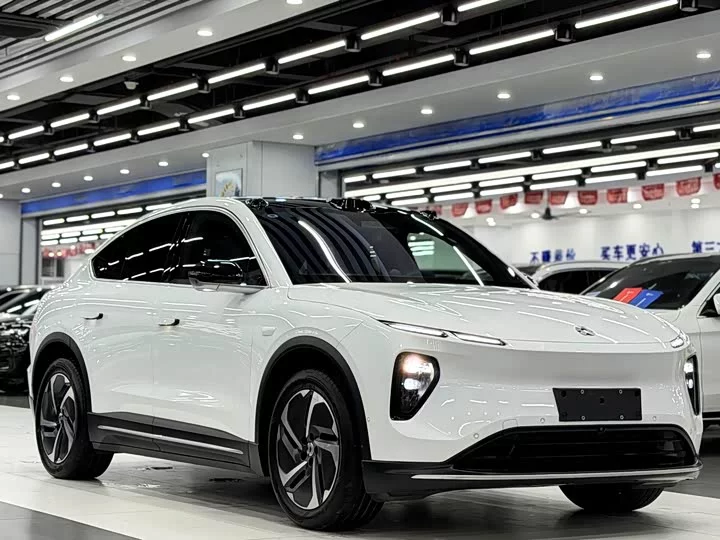 NIO EC6