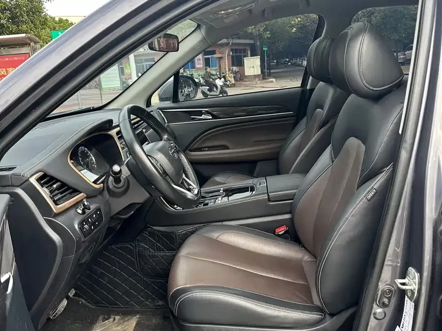 GAC Trumpchi GS5