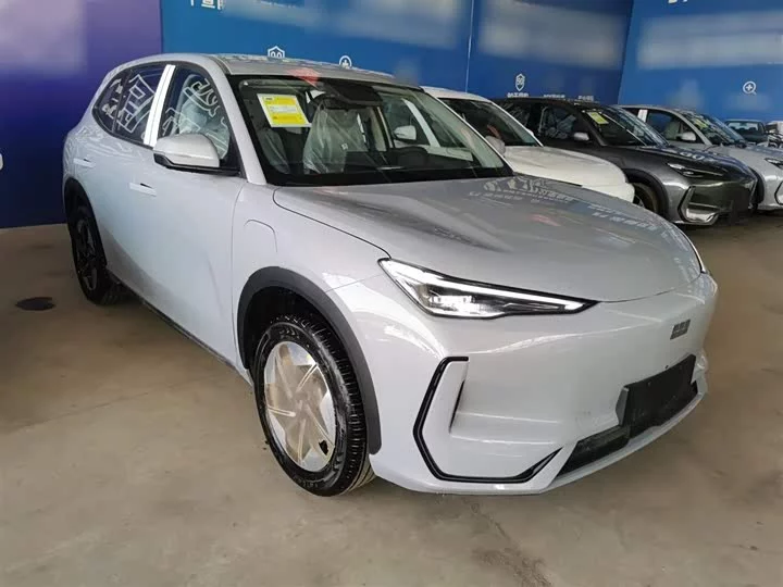 Geely Galaxy E5