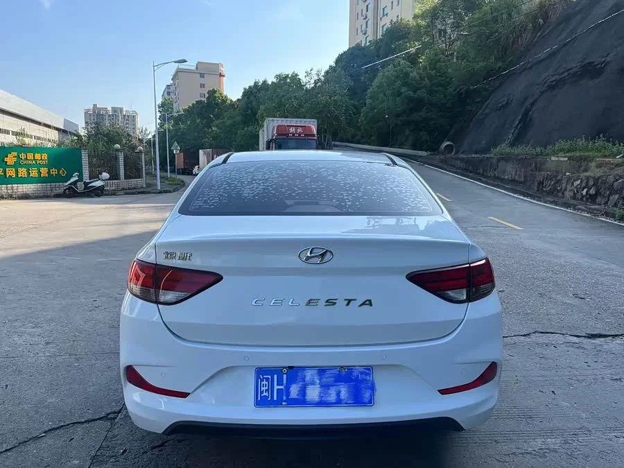 Hyundai Elantra / Celesta