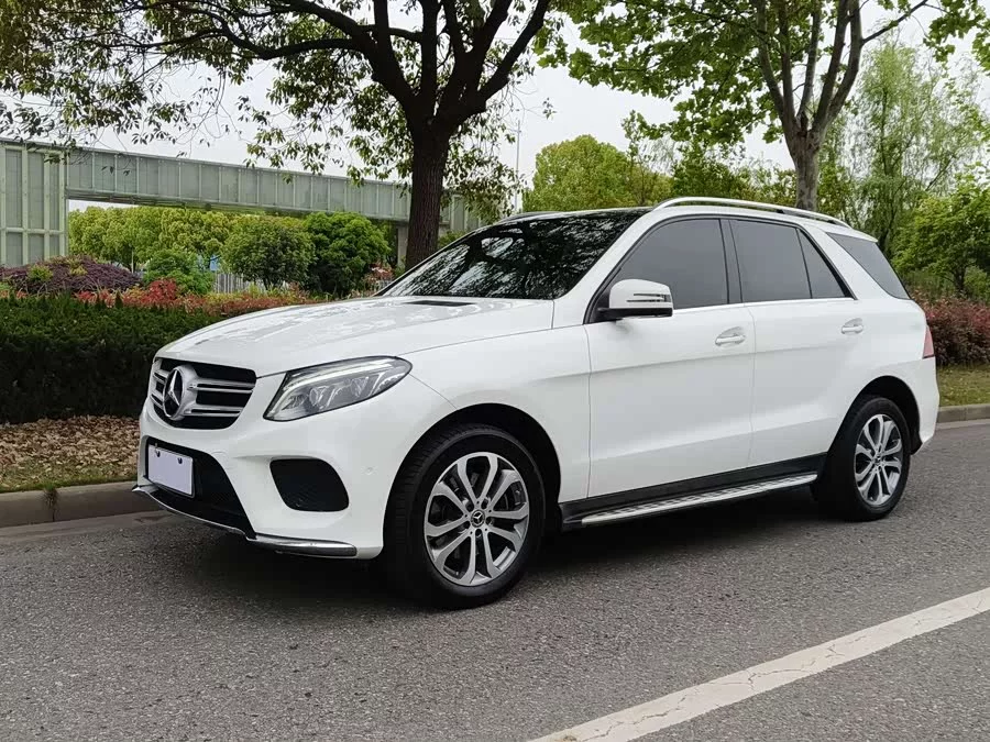 Mercedes Benz GLE (Imported)