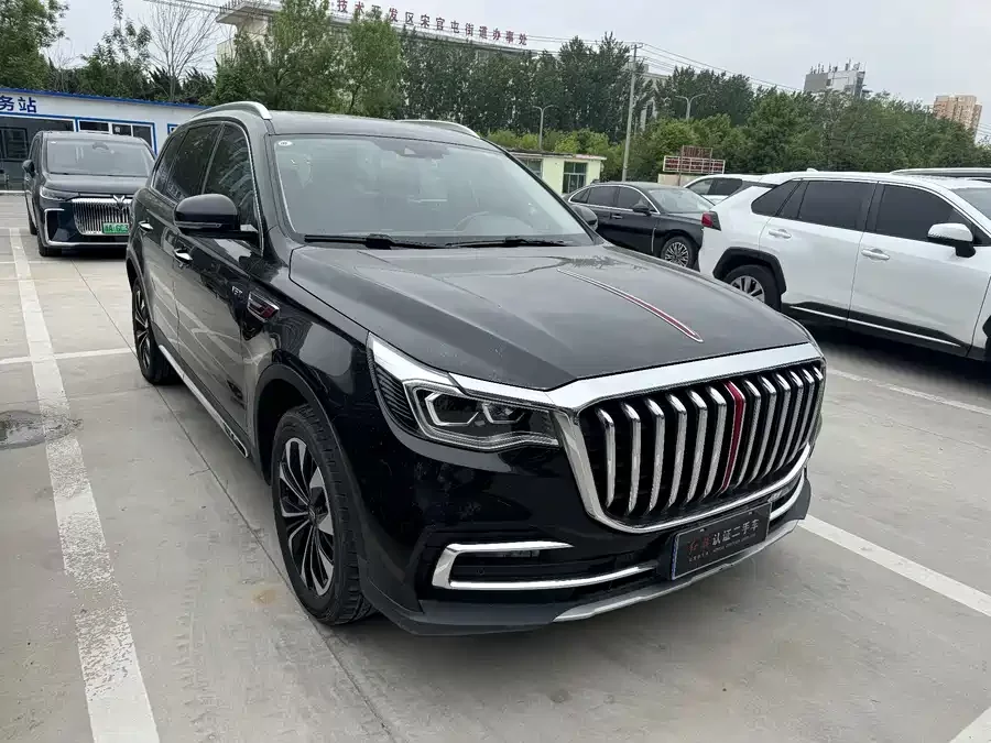 Hongqi HS7