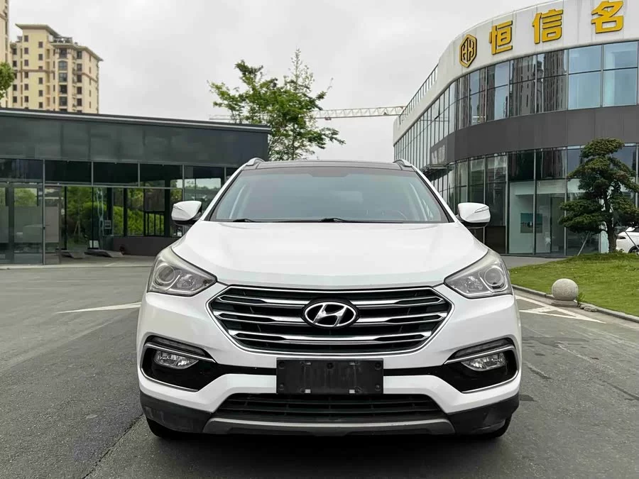 Hyundai Santa Fe